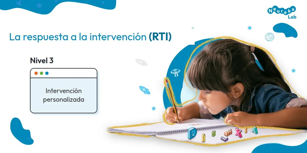 Niña escribiendo concentrada; esquema de la respuesta a la intervención (RTI), nivel 3: intervención personalizada