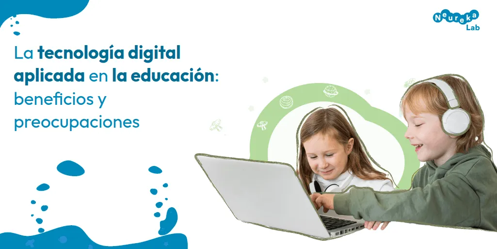 Dos niños sonriendo ante un portátil; título: la tecnología digital aplicada en la educación, beneficios y preocupaciones